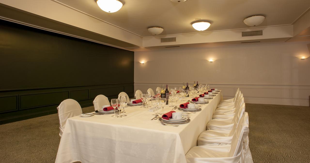 Austral Plaza Hotel Comodoro Rivadavia Esterno foto